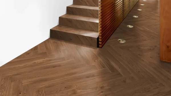 Weitzer Parkett Diele 1000 Eiche Amber lebhaft Fischgrät 90° ProVital finish (geölt) – Bild 7