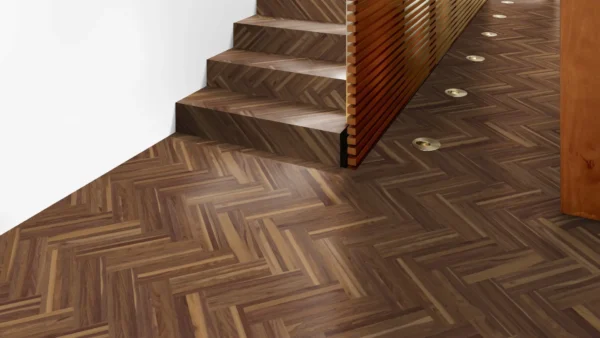 Weitzer Parkett Strip 360 Nussbaum Natur lebhaft bunt Fischgrät 90° ProVital finish (geölt) – Bild 6
