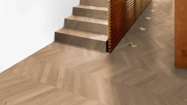 Weitzer Parkett Stab 500 Eiche Kaschmir ruhig Französisch Fischgrät 60° ProActive+ (lackiert) – Bild 6