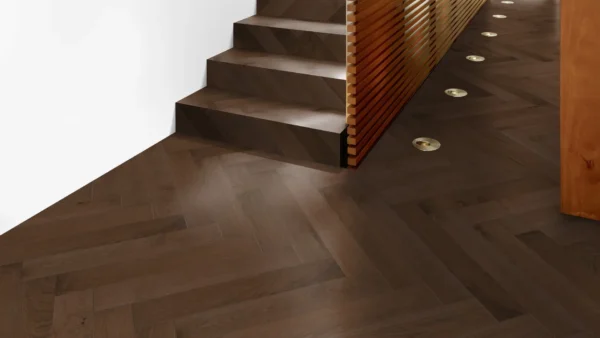 Weitzer Parkett Stab 750 Eiche Havanna lebhaft bunt Fischgrät 90° ProActive+ (lackiert) – Bild 7